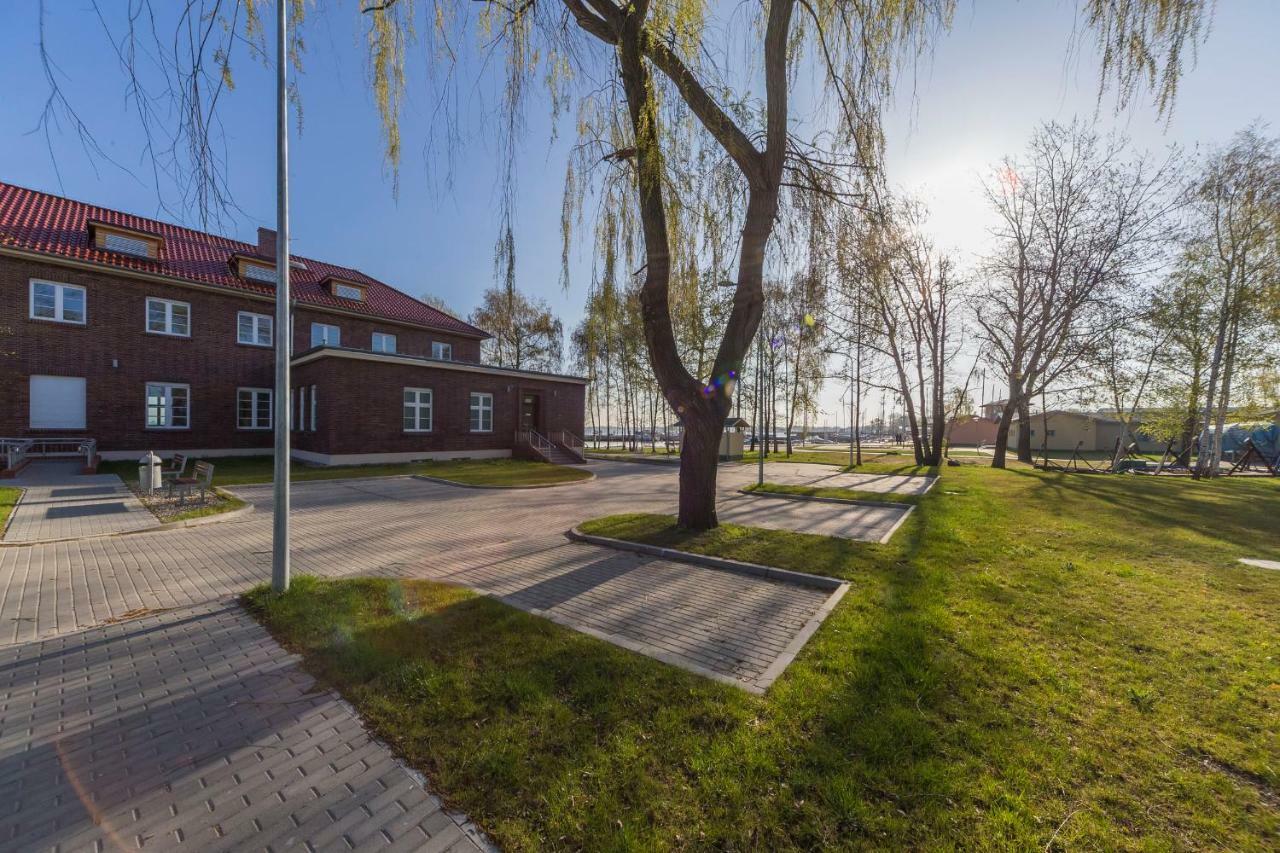 Centrum Zeglarskie Stettino Esterno foto